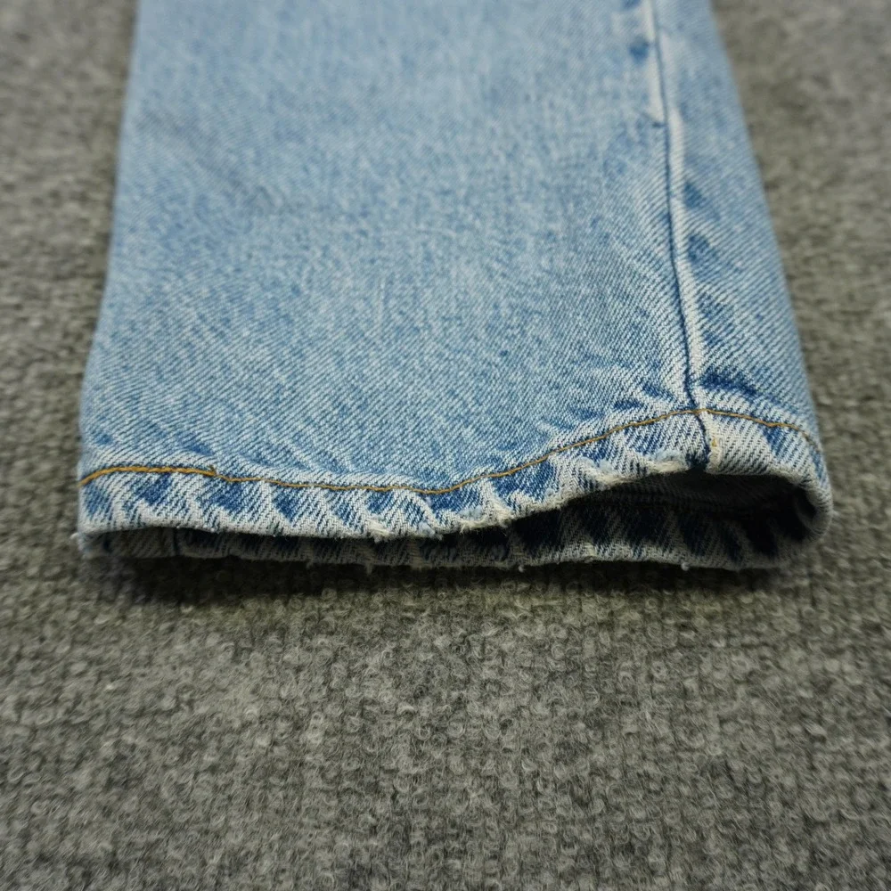 Vintage Levis 550 Relaxed Fit Tapered Mens Light Wash Orange Tab Jeans 34x32 90s